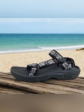 Teva Women's Hurricane 4 Sandals Black Floral Adjustable Sz 11 Granola Hike